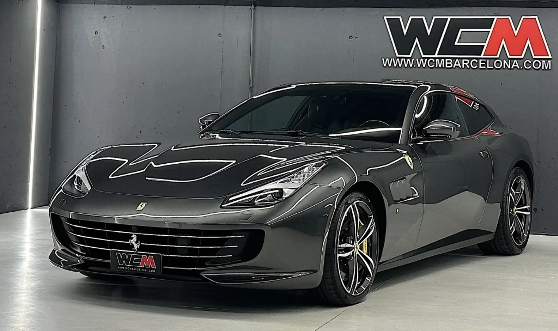 Ferrari GTC4 Lusso T Gris - 2