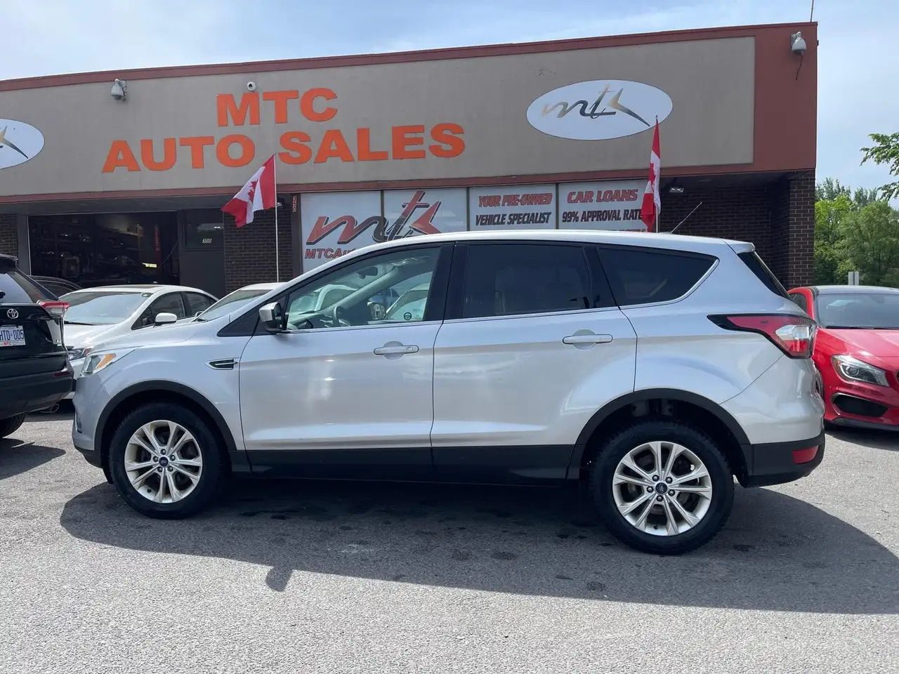 Ford Escape снимка Ford Escape