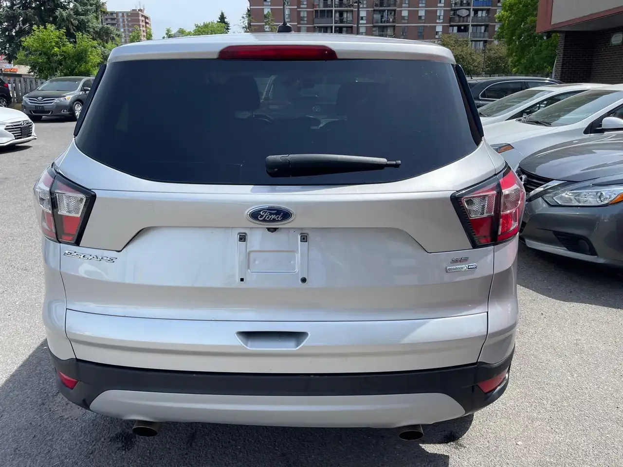 Ford Escape снимка Ford Escape