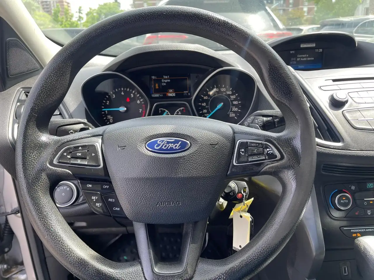Ford Escape снимка Ford Escape