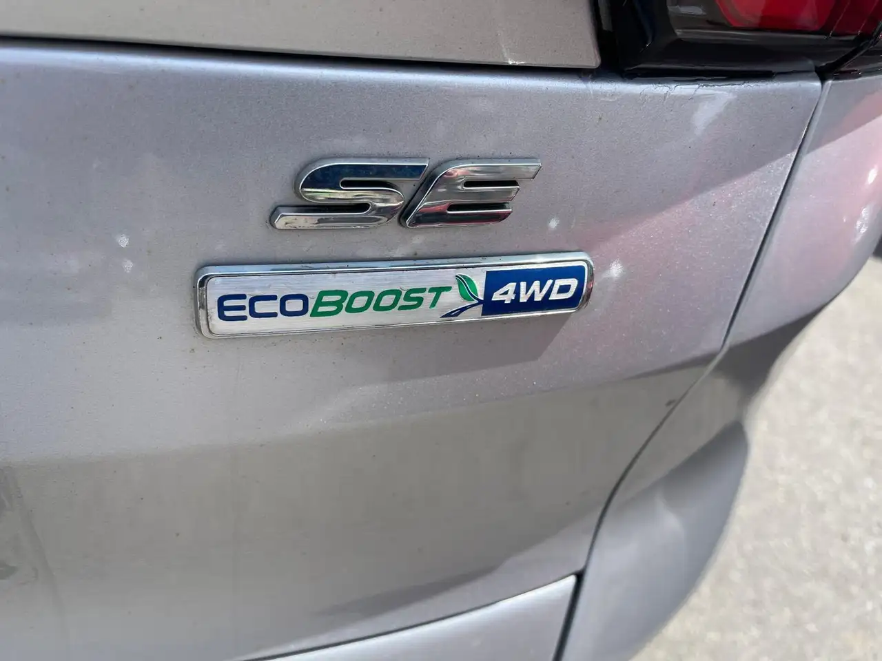Ford Escape снимка Ford Escape
