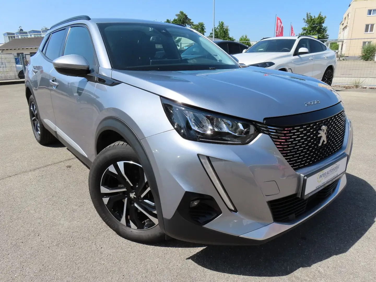 Peugeot 2008 1.5 BlueHDI Allure, Navi, Kamera... Grijs - 2