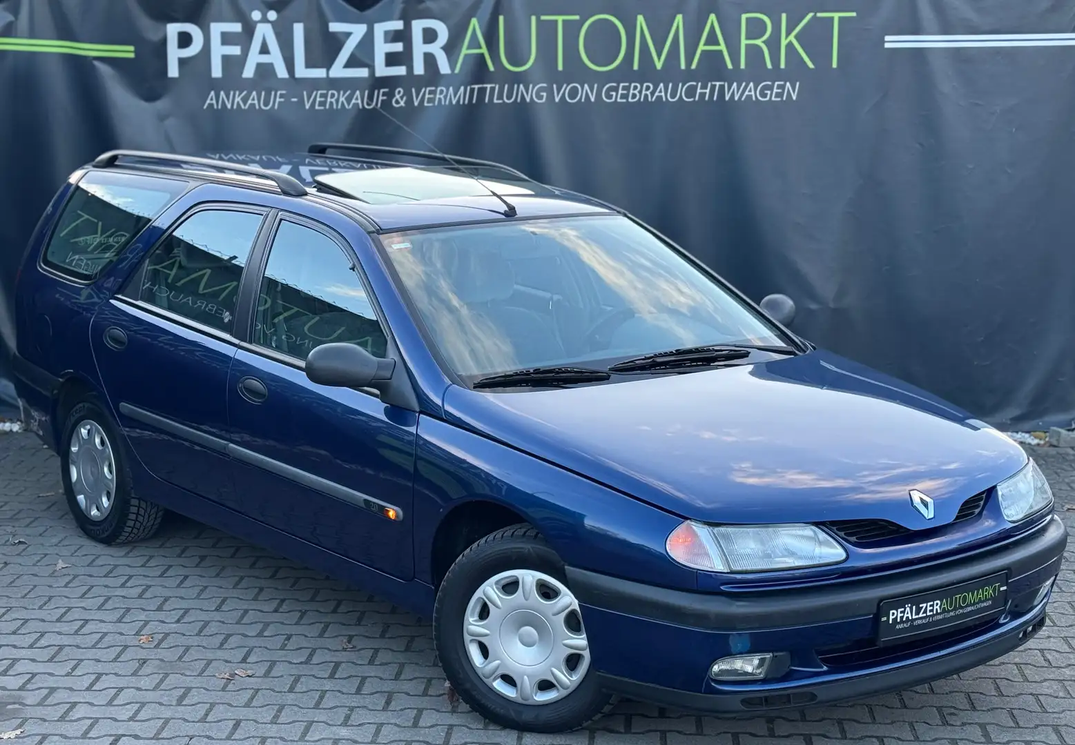 Renault Laguna Kombi TÜV NEU Winterreifen NEU Schiebedach TOP Blau - 1