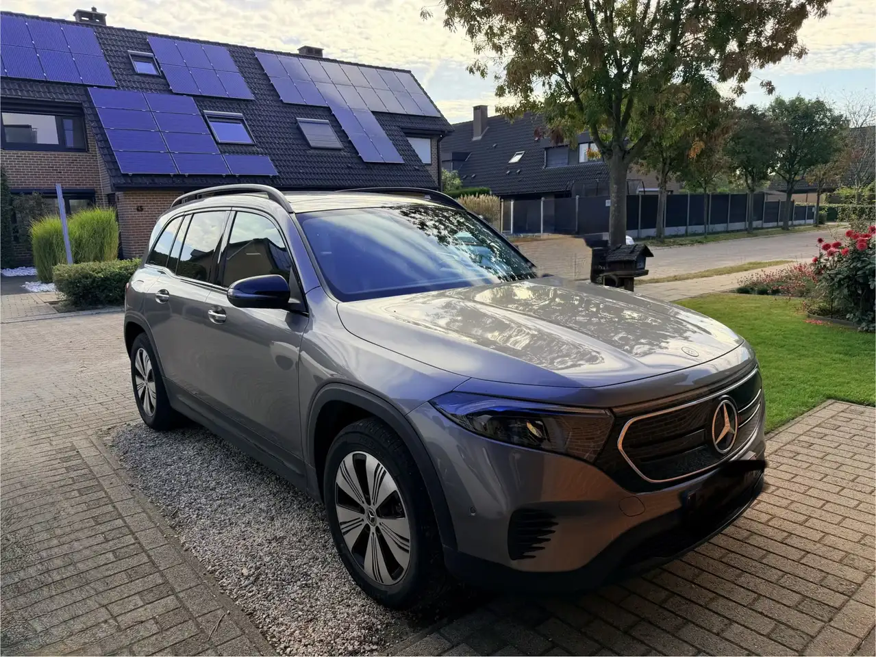 Mercedes-Benz EQB 250