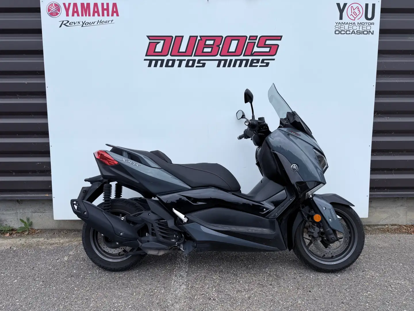 Yamaha X-Max 125 Gris - 1