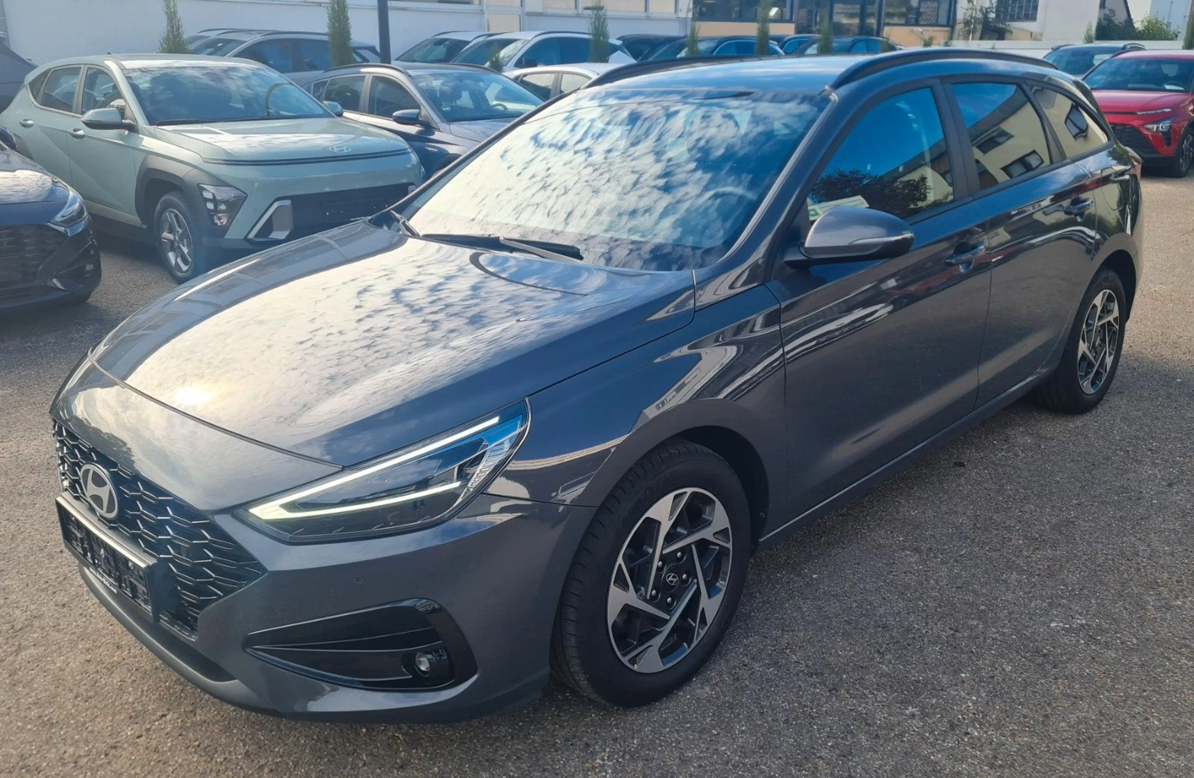 Hyundai i30 1.0 T-GDI Smart DCT Navi/PDC/MFL/Kamera/Alu