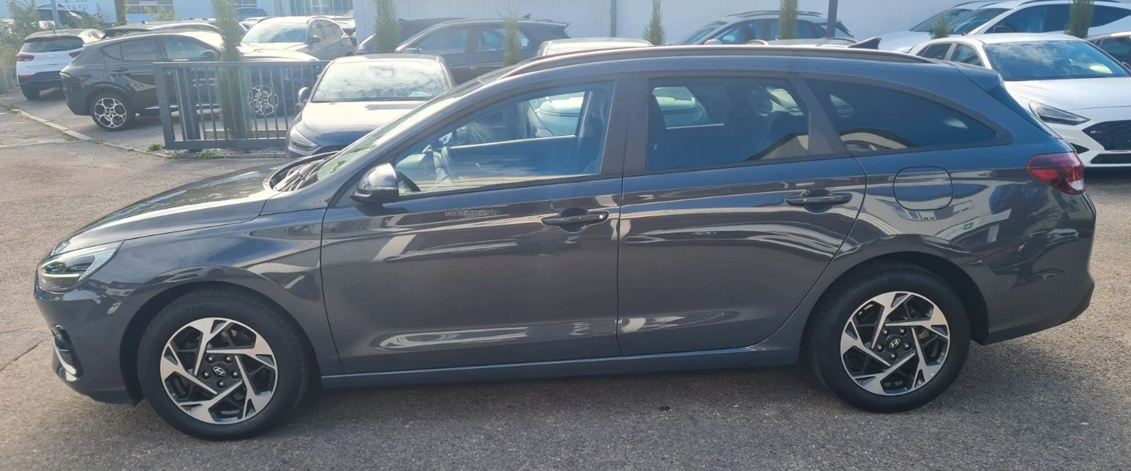 Hyundai i30 1.0 T-GDI Smart DCT Navi/PDC/MFL/Kamera/Alu — photo 3