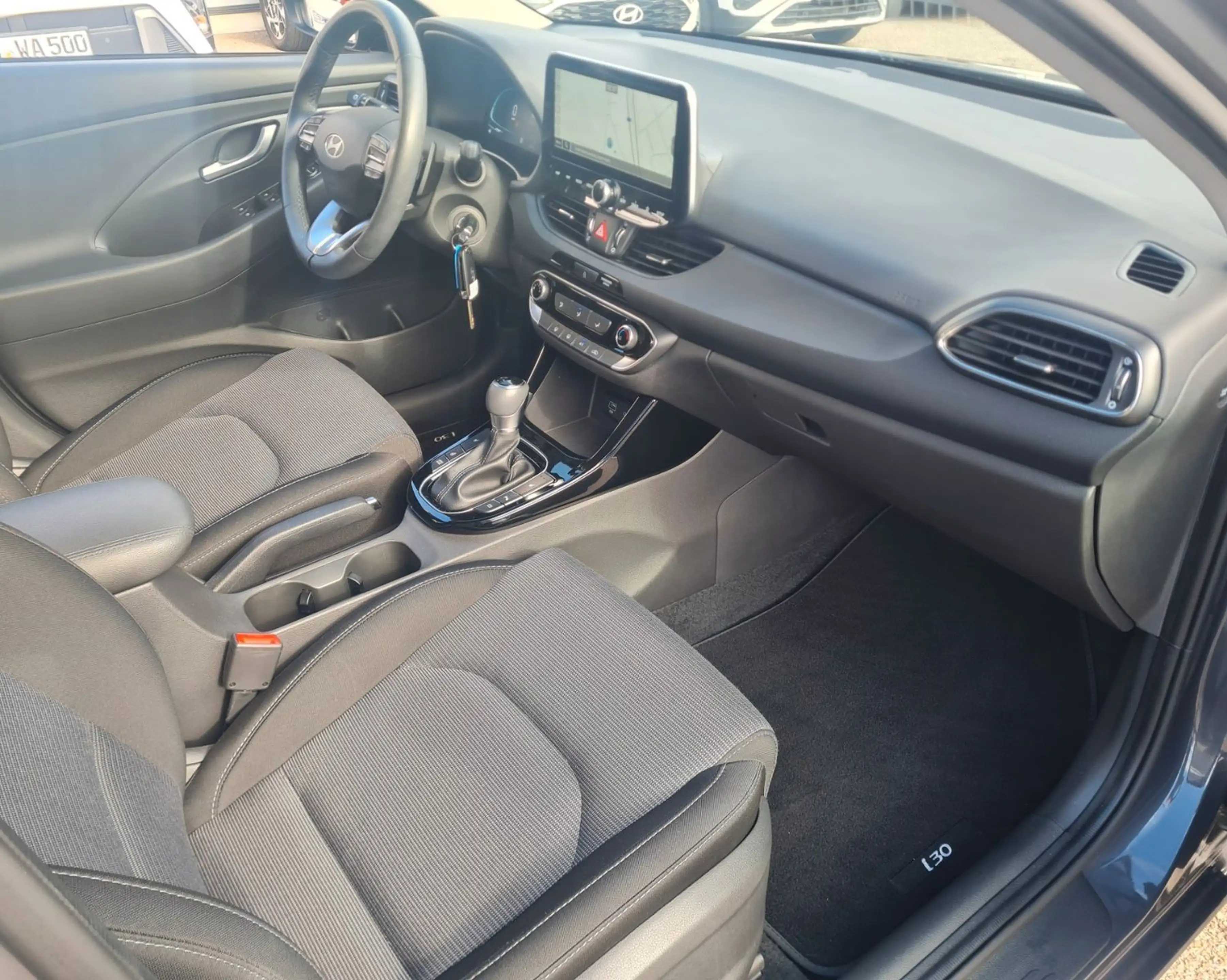 Hyundai i30 1.0 T-GDI Smart DCT Navi/PDC/MFL/Kamera/Alu — photo 15