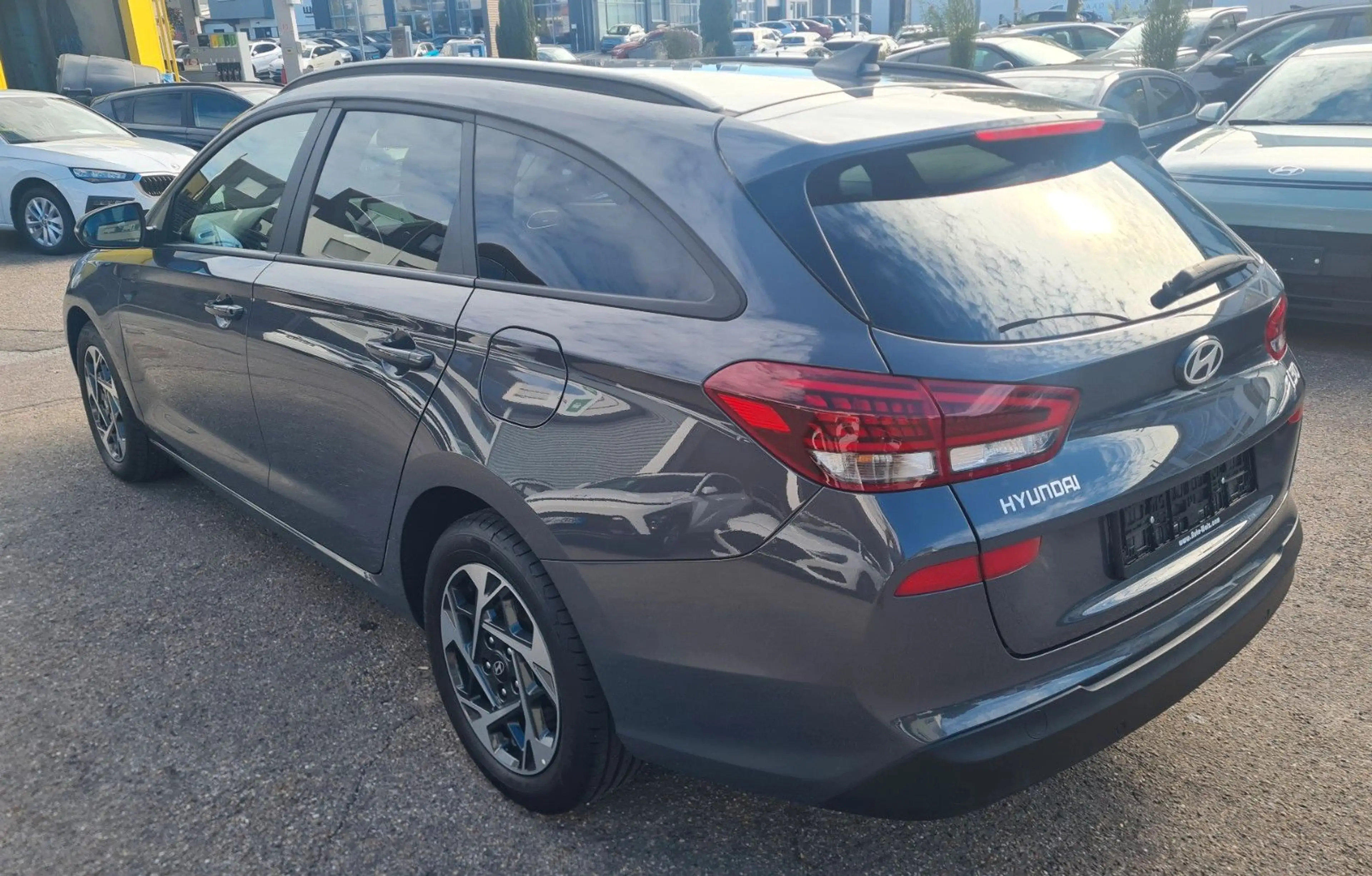 Hyundai i30 1.0 T-GDI Smart DCT Navi/PDC/MFL/Kamera/Alu — photo 4