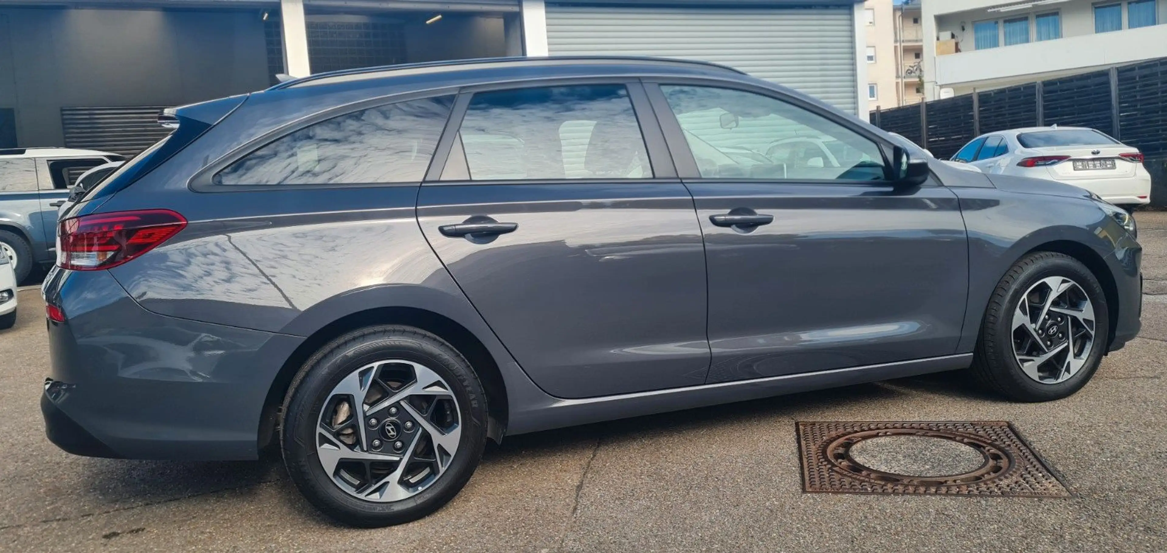 Hyundai i30 1.0 T-GDI Smart DCT Navi/PDC/MFL/Kamera/Alu — photo 7