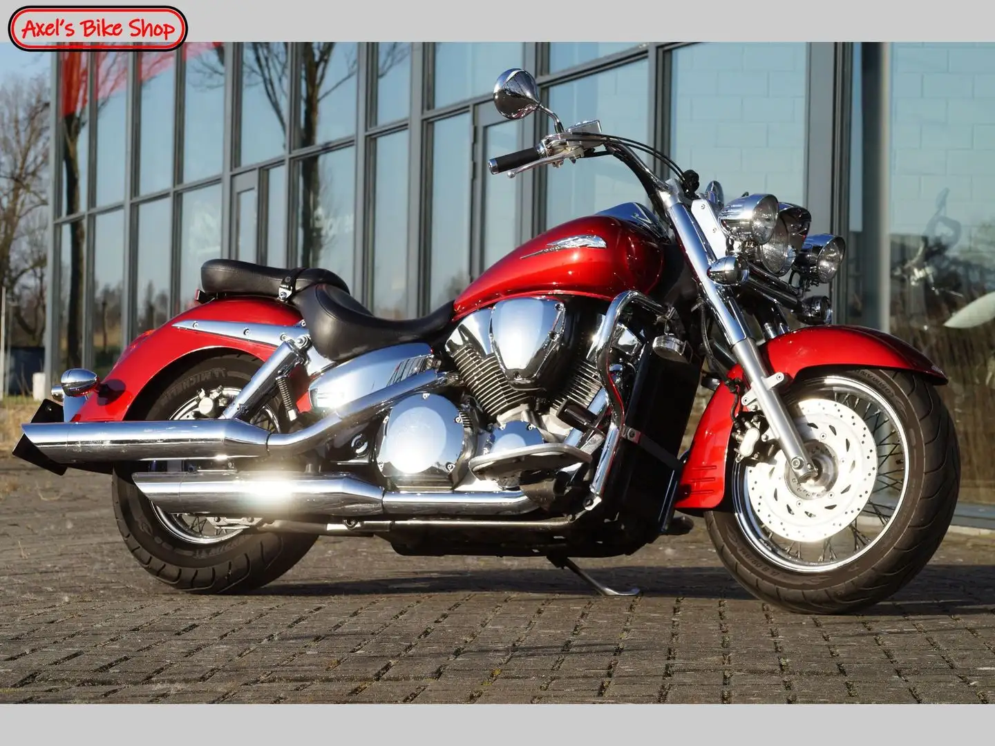 Honda VTX 1300 Rouge - 1
