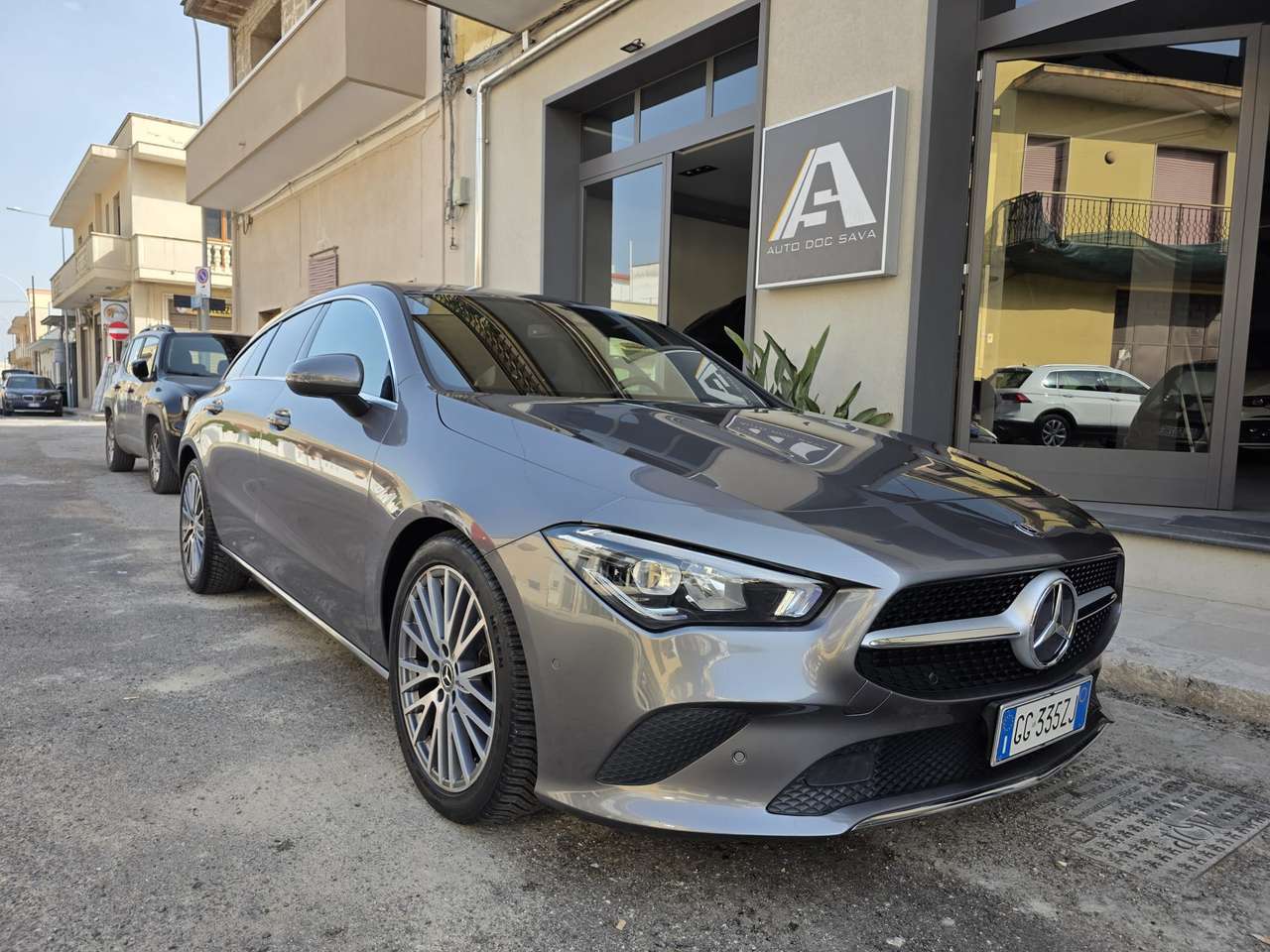 Mercedes-Benz CLA 200 D Shooting Brake Business Line+Luci Ambiente...