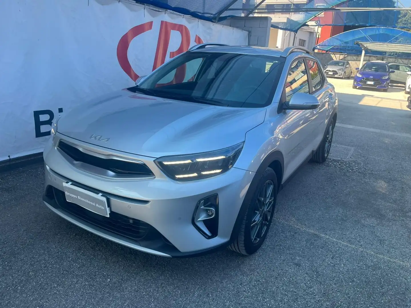 Kia Stonic Stonic 1.0 T-GDi 100 CV MHEV DCT Black Edition - 1