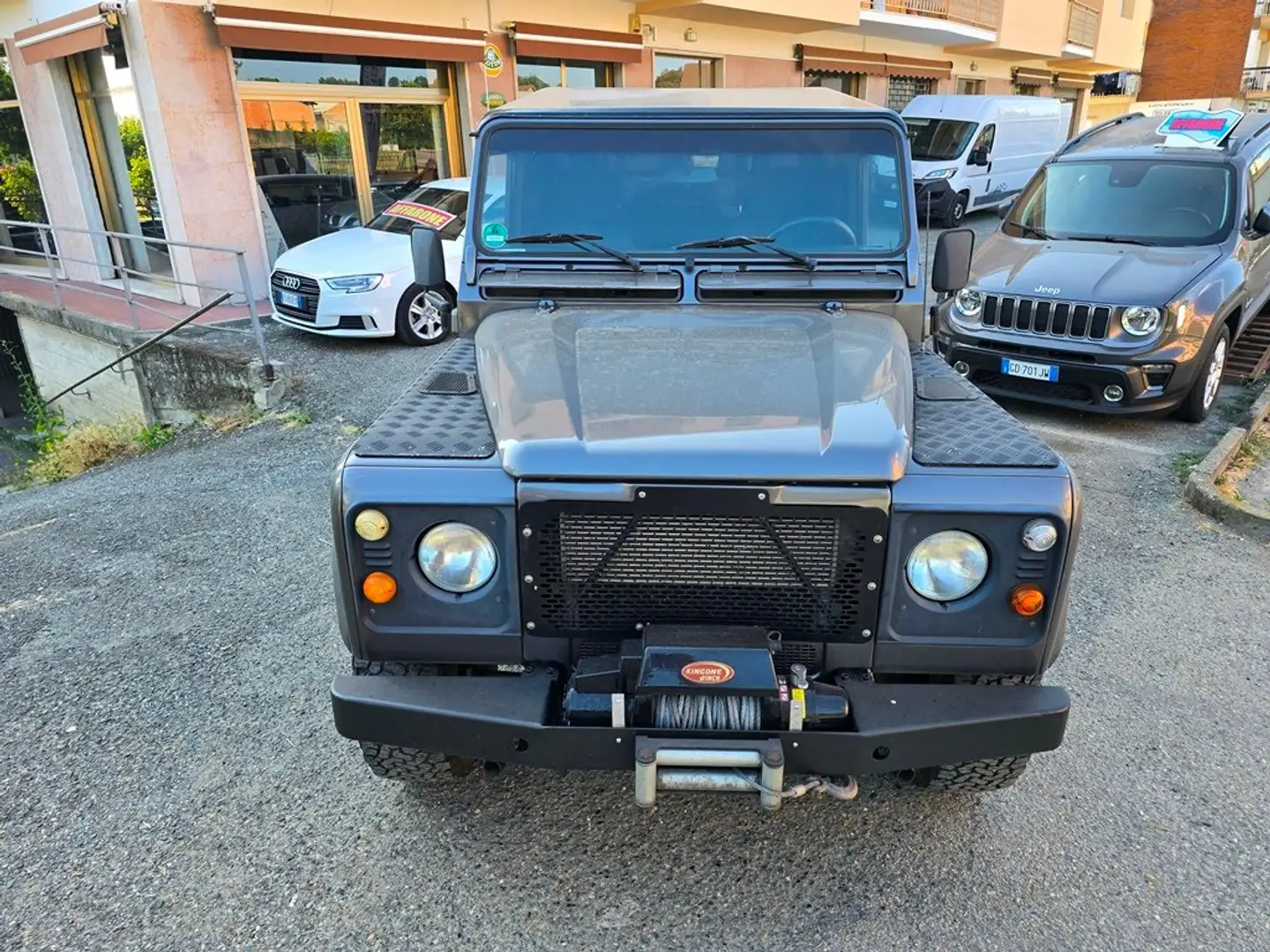 Land Rover Defender 90 TD5 SW "E" IN FAVOLOSE CONDIZIONI! Grigio - 2