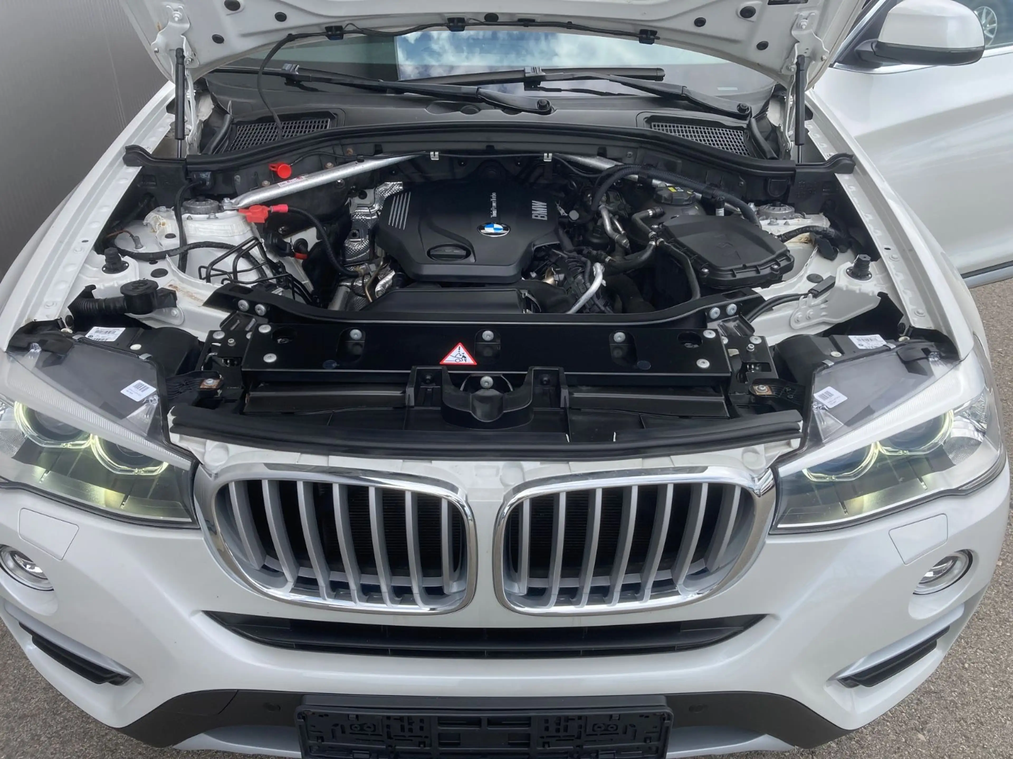 BMW X4 xDrive20dA*Glasdach*Sportsitz*HiFi*X-Line — photo 13