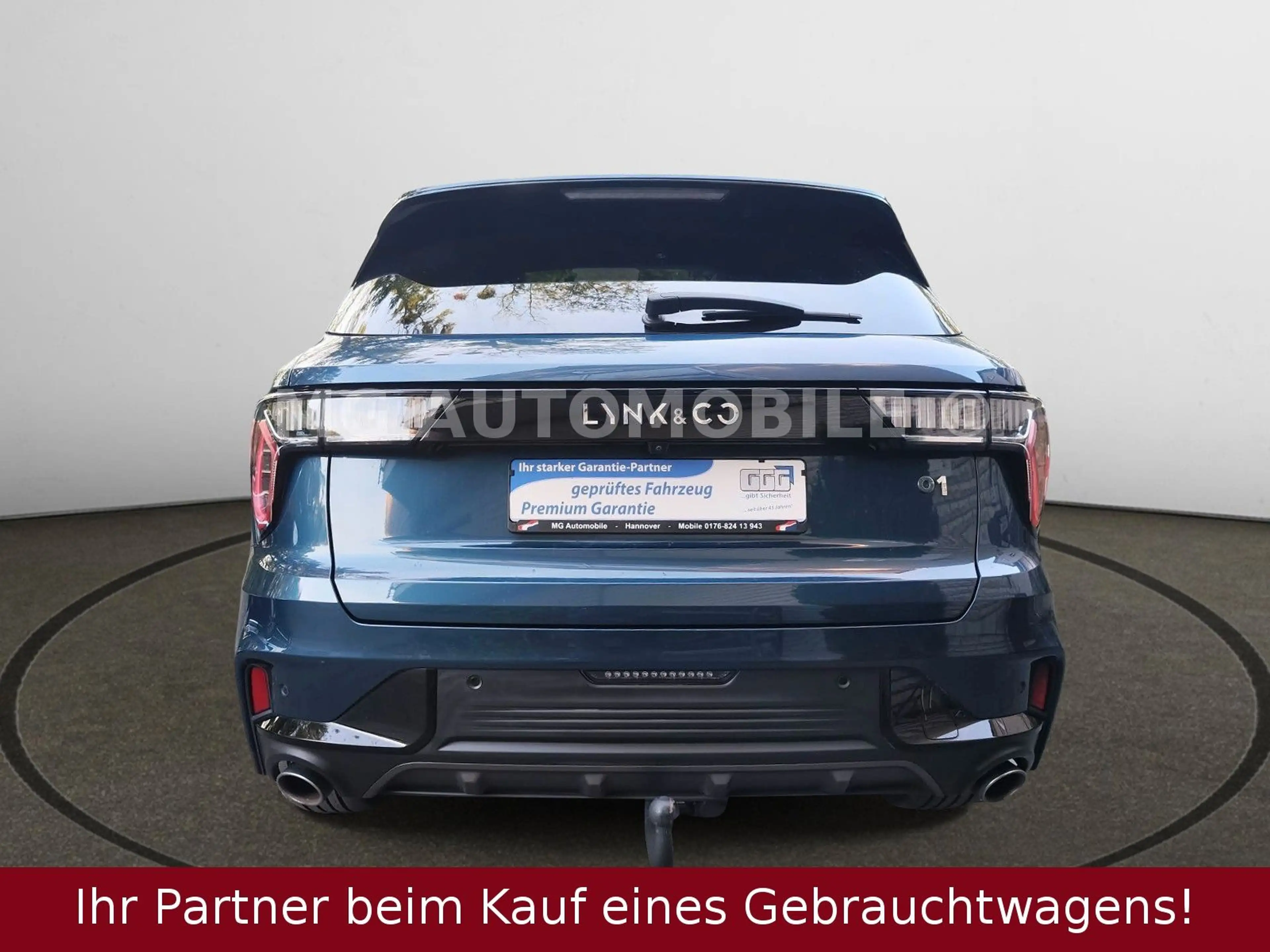 Lynk & Co 01 #01 1.5 TD PHEV Plug-in-Hybrid Panoramadach — photo 8
