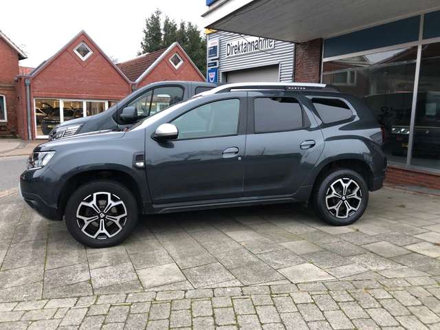 Dacia Duster II Prestige 8 fach bereift