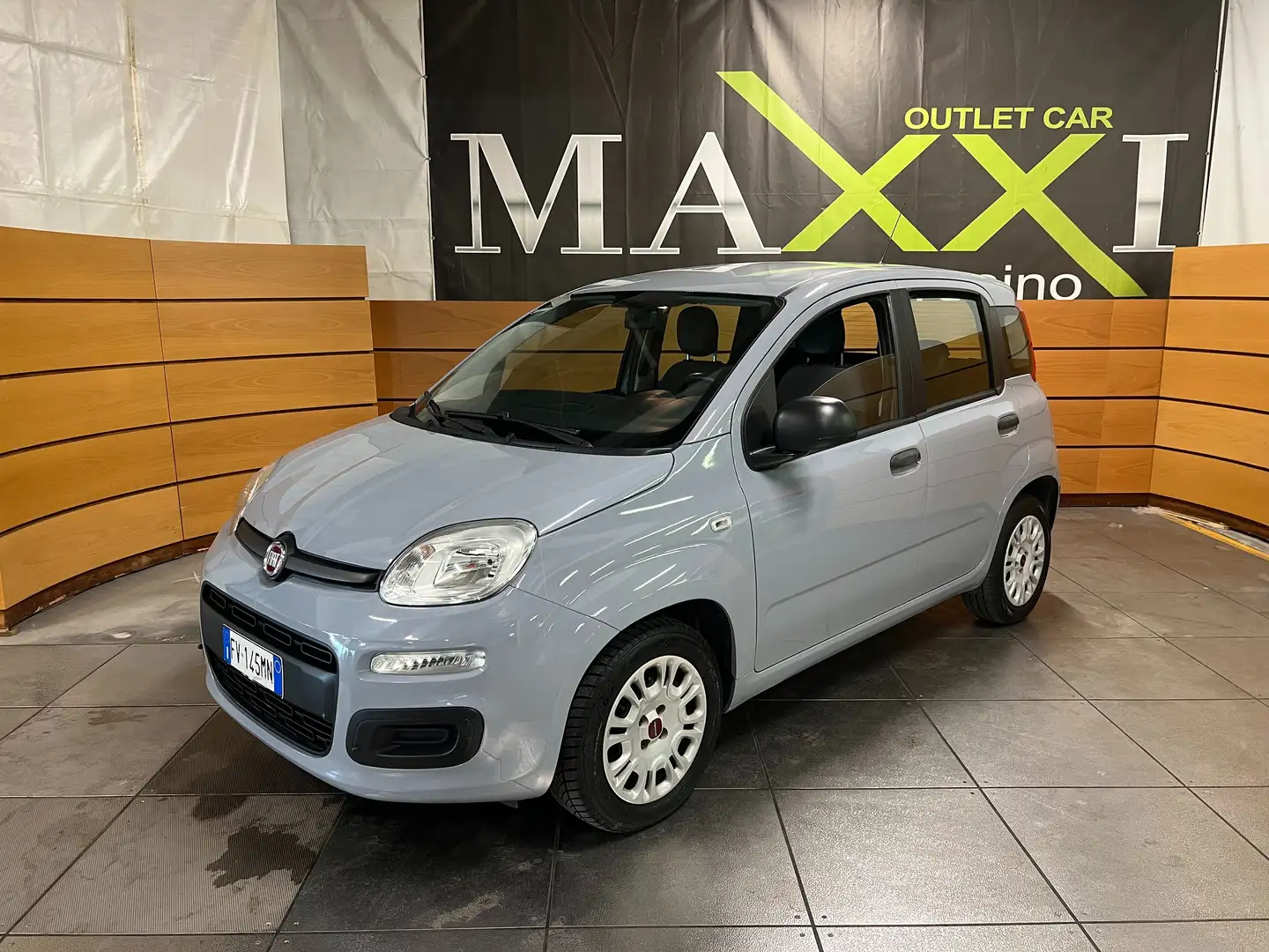Fiat Panda Panda 1.2 Easy Grijs - 1