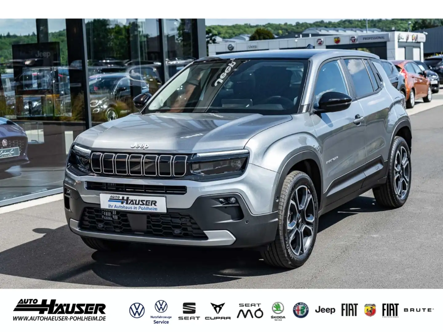 Jeep Avenger Summit 1.2 e-Hybrid MY25 PANO NAVI SITZHZG. EL. HE Gris - 1