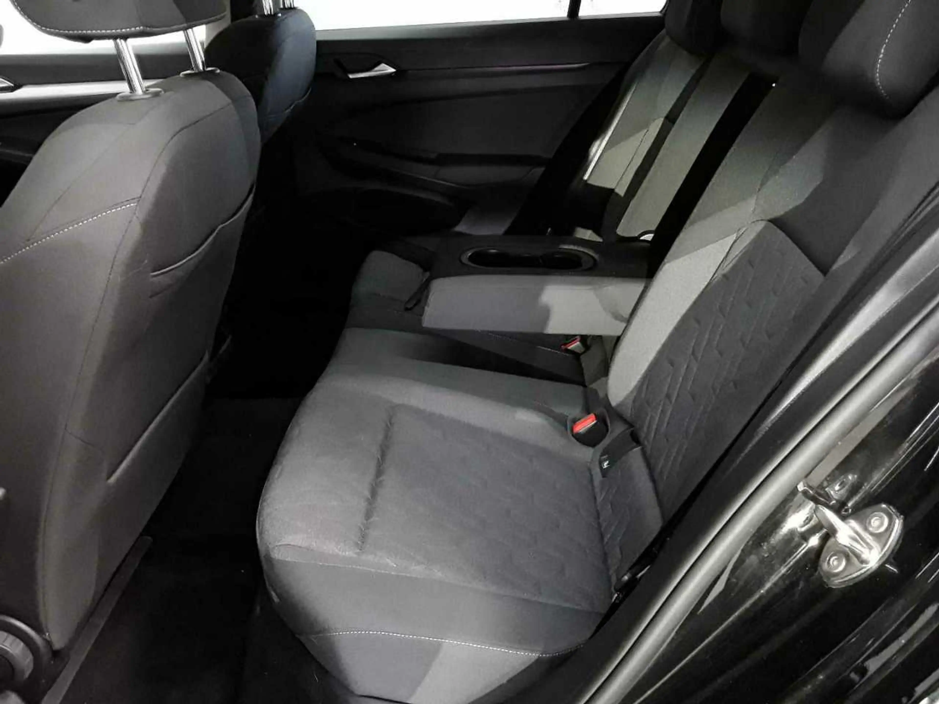 Volkswagen Golf Golf Variant 1.5 eTSI OPF DSG Life ACC SHZ APP — photo 13