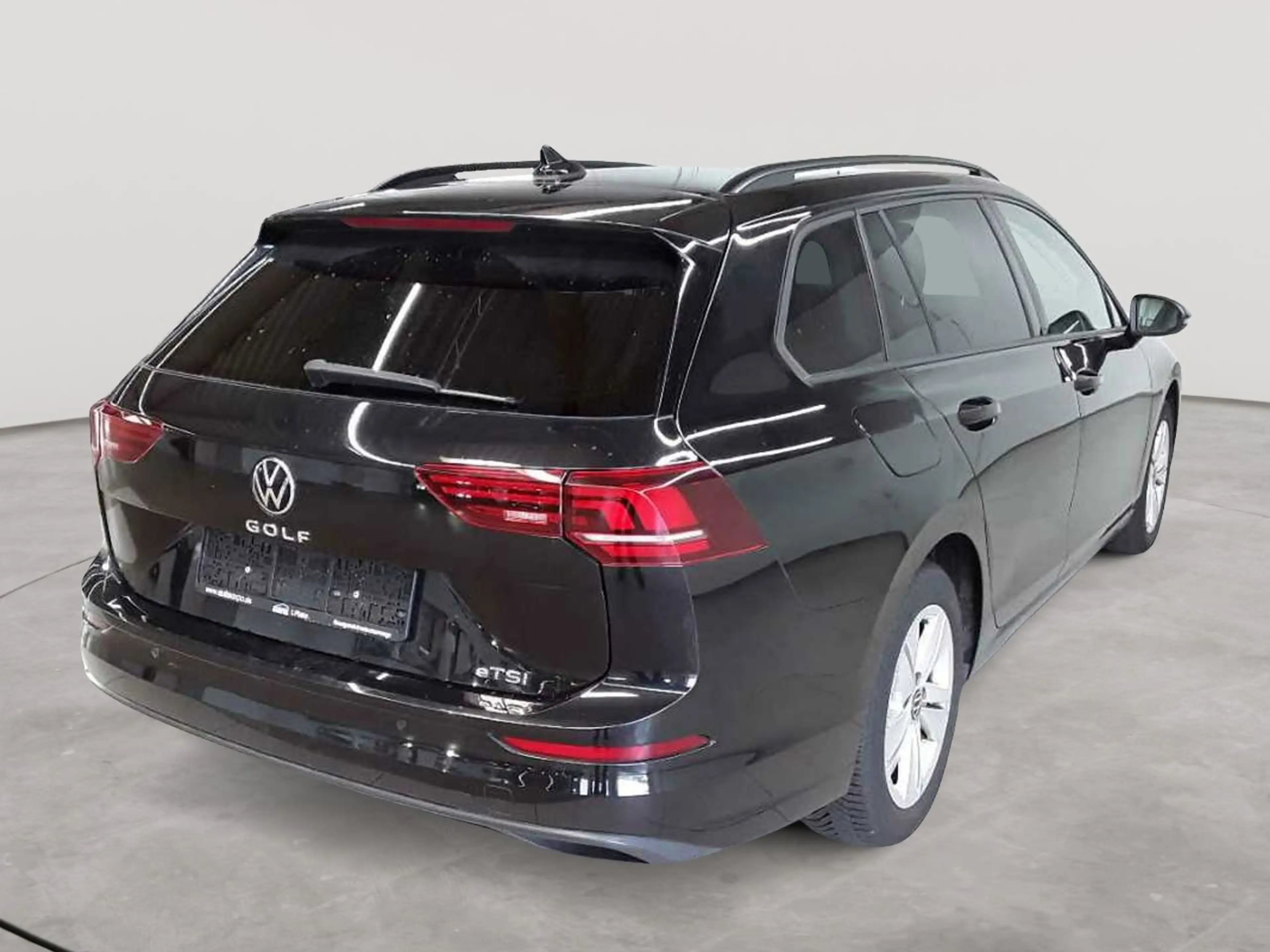 Volkswagen Golf Golf Variant 1.5 eTSI OPF DSG Life ACC SHZ APP — photo 4