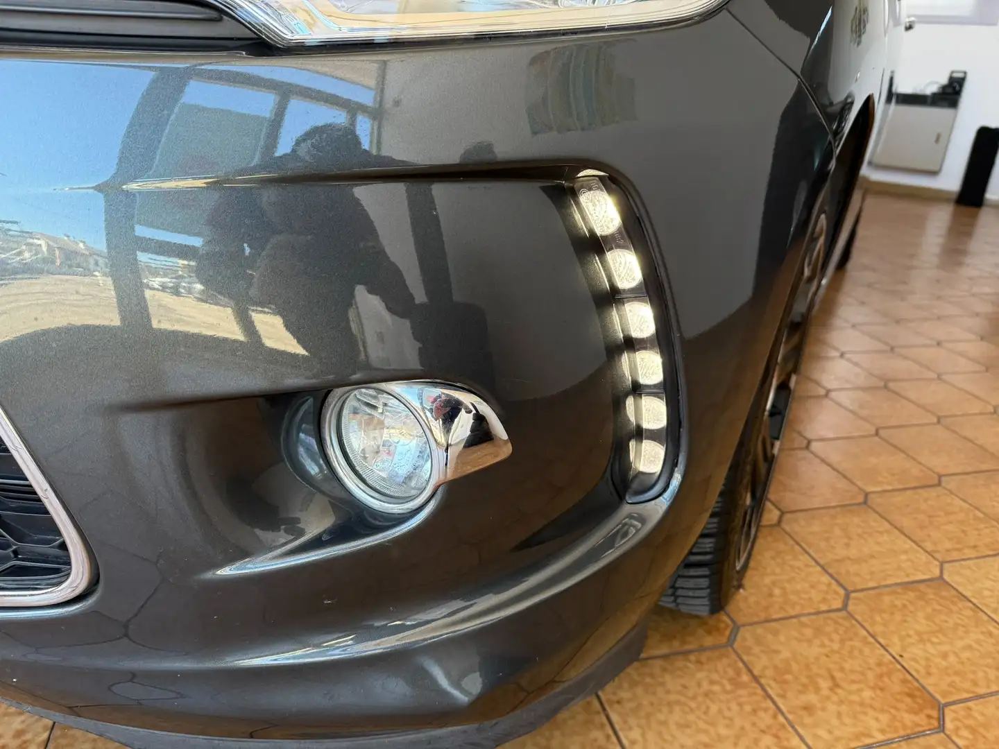 Citroen DS3 Cabrio 1.2 puretech (vti) So Chic 82cv NEOPATENTAT Grigio - 2