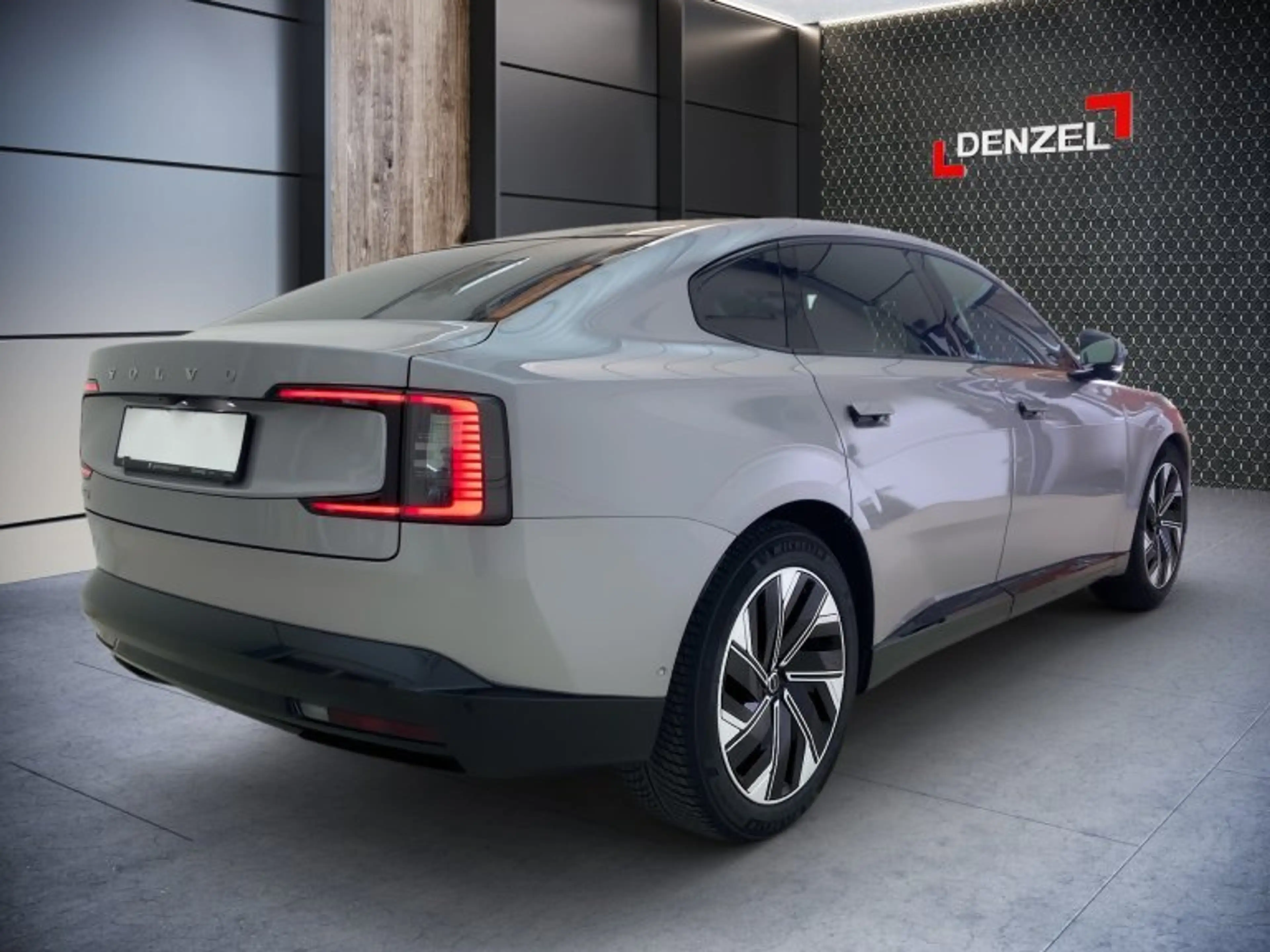 Volvo ES90 Ultra, Single Motor Extended Range, Vollelektrisch — photo 4