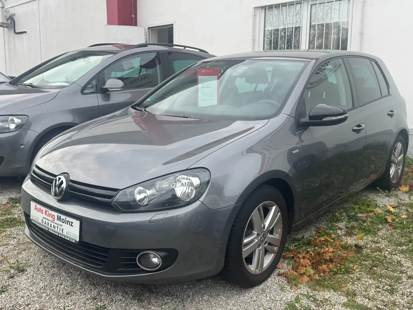 Volkswagen Golf Match BlueMotion*NAVI*BLUETOOTH*TEMPOMAT*MFL*PDC* Gris - 2