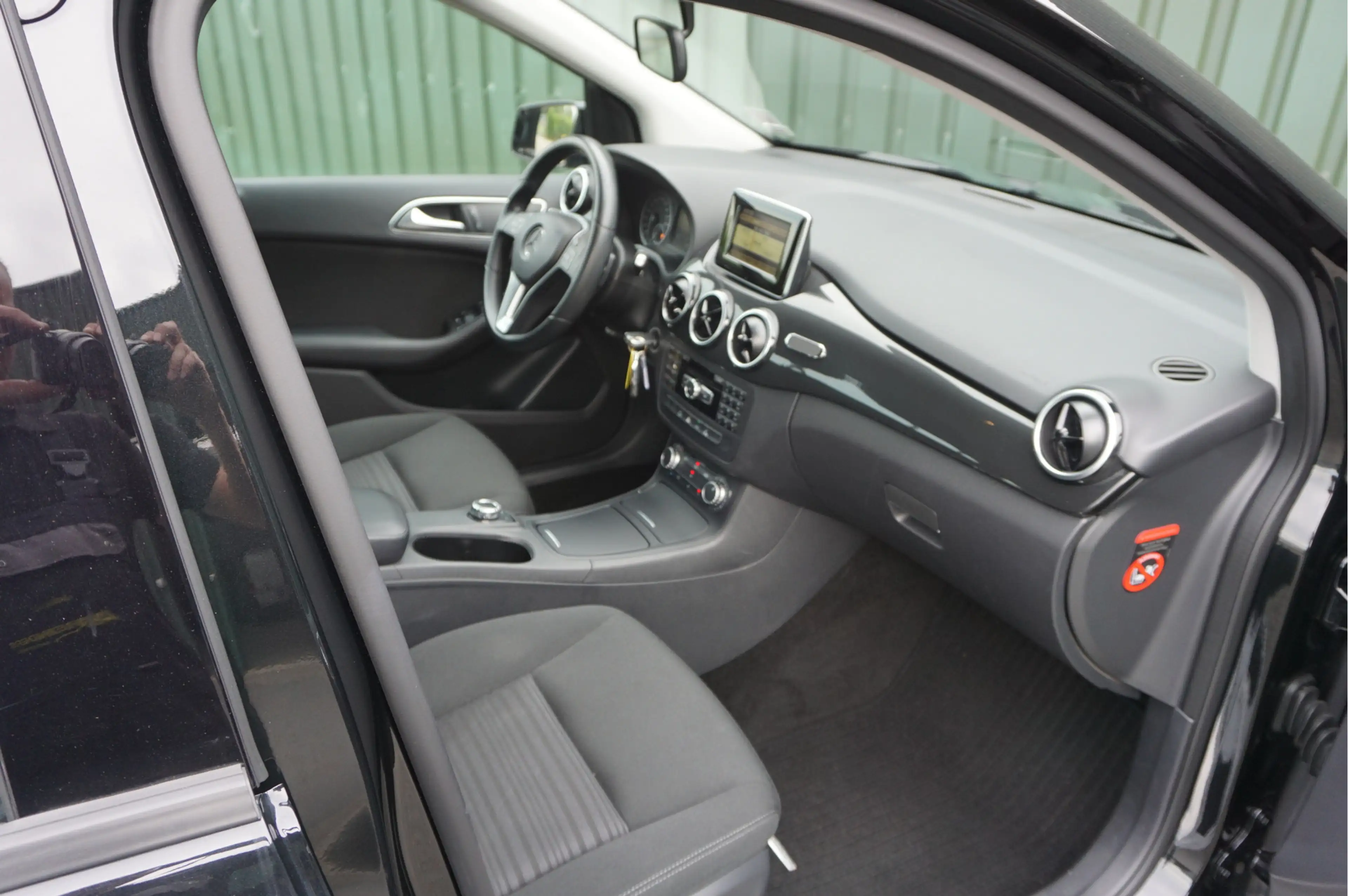 Mercedes-Benz B 180 Ambition + Trekhaak/ PDC/ Cruise/ Xenon/ Airco/ 17 — photo 7
