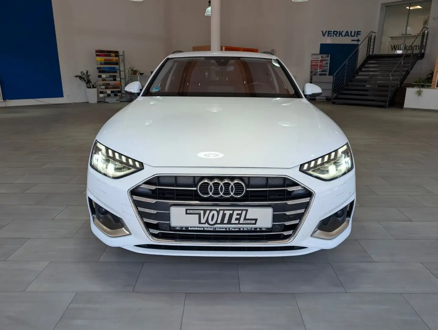 Audi A4 Avant 35 TDI advanced S-tronic/Matrix,B&O Weiß - 2