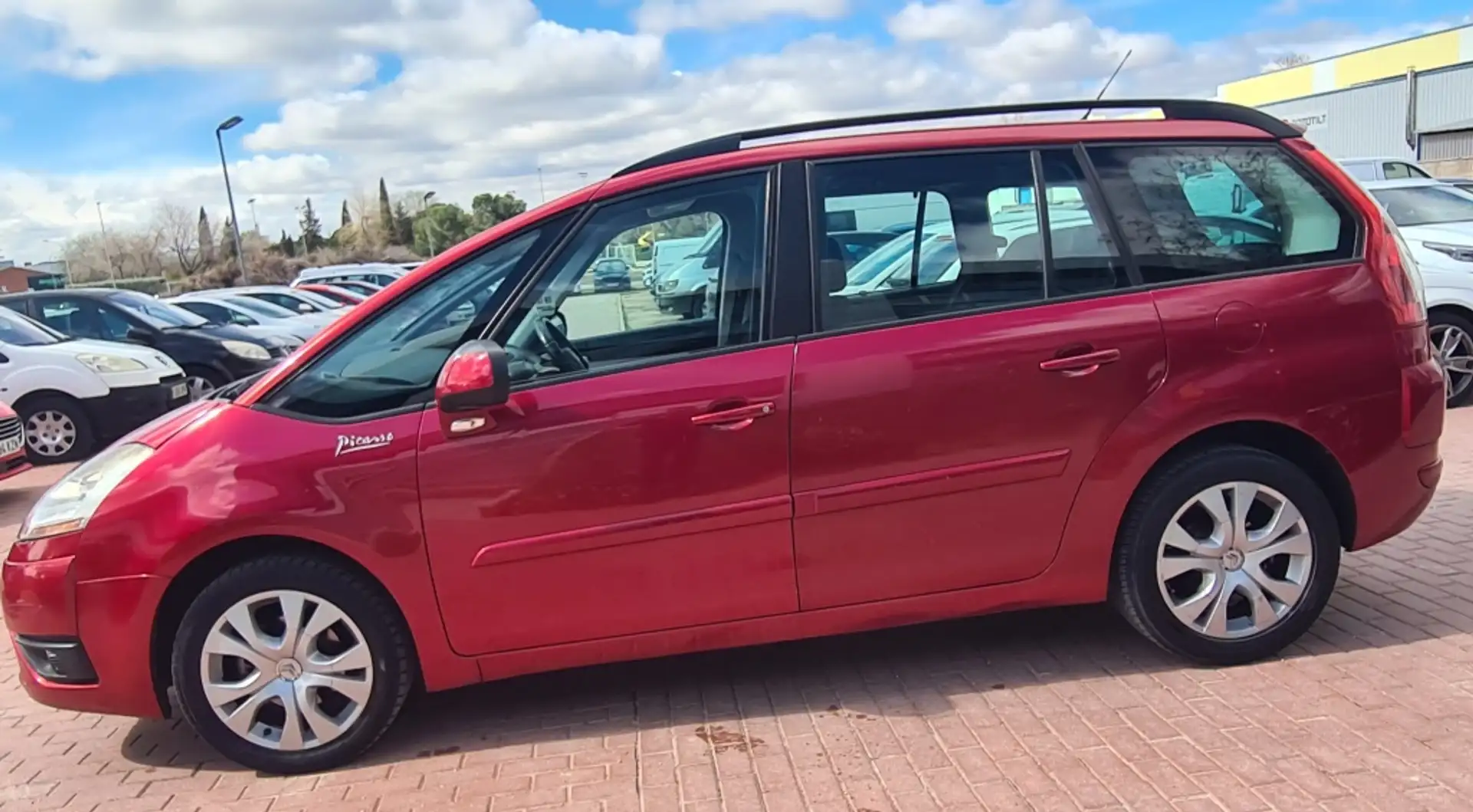 Citroen C4 Grand Picasso 1.6HDI Exclusive+ Violett - 2