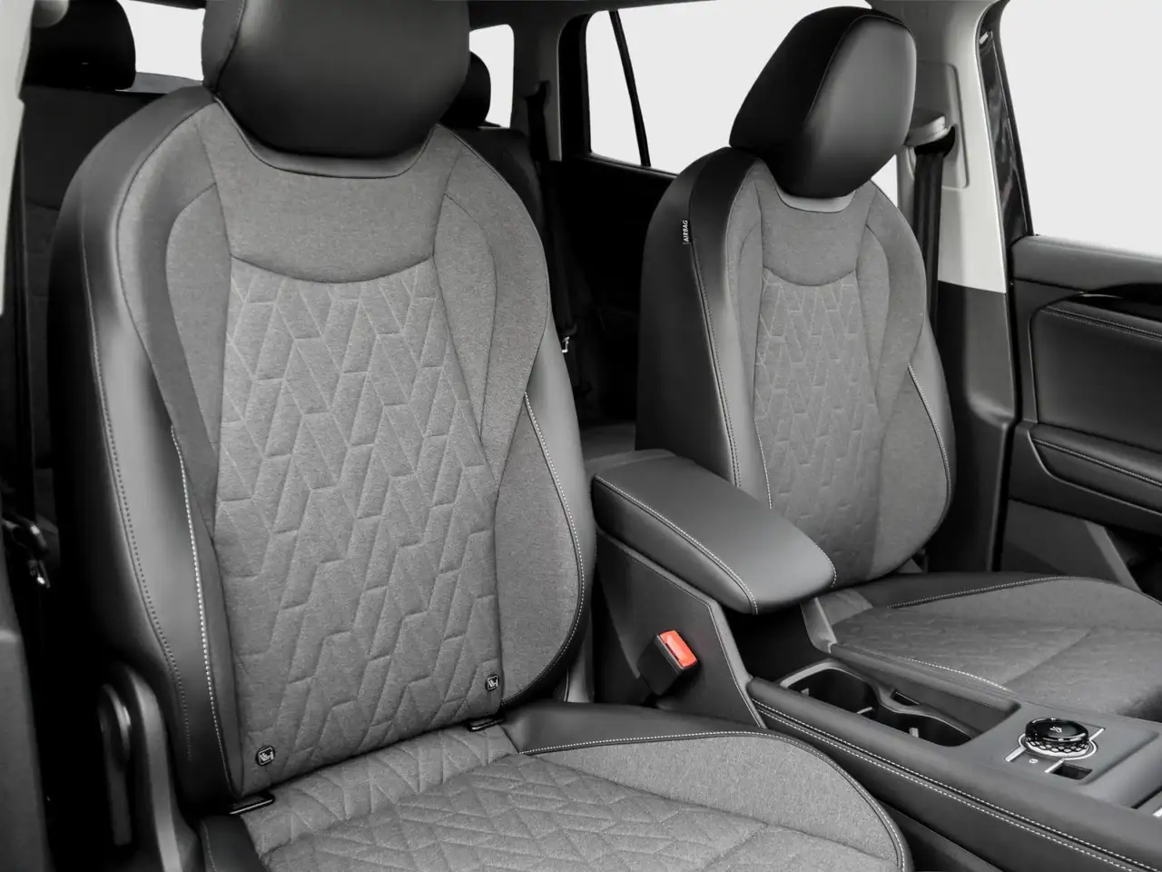 Volkswagen Tayron Life 2.0 TDI DSG LED+ Navi TravelAss. AreaView 6