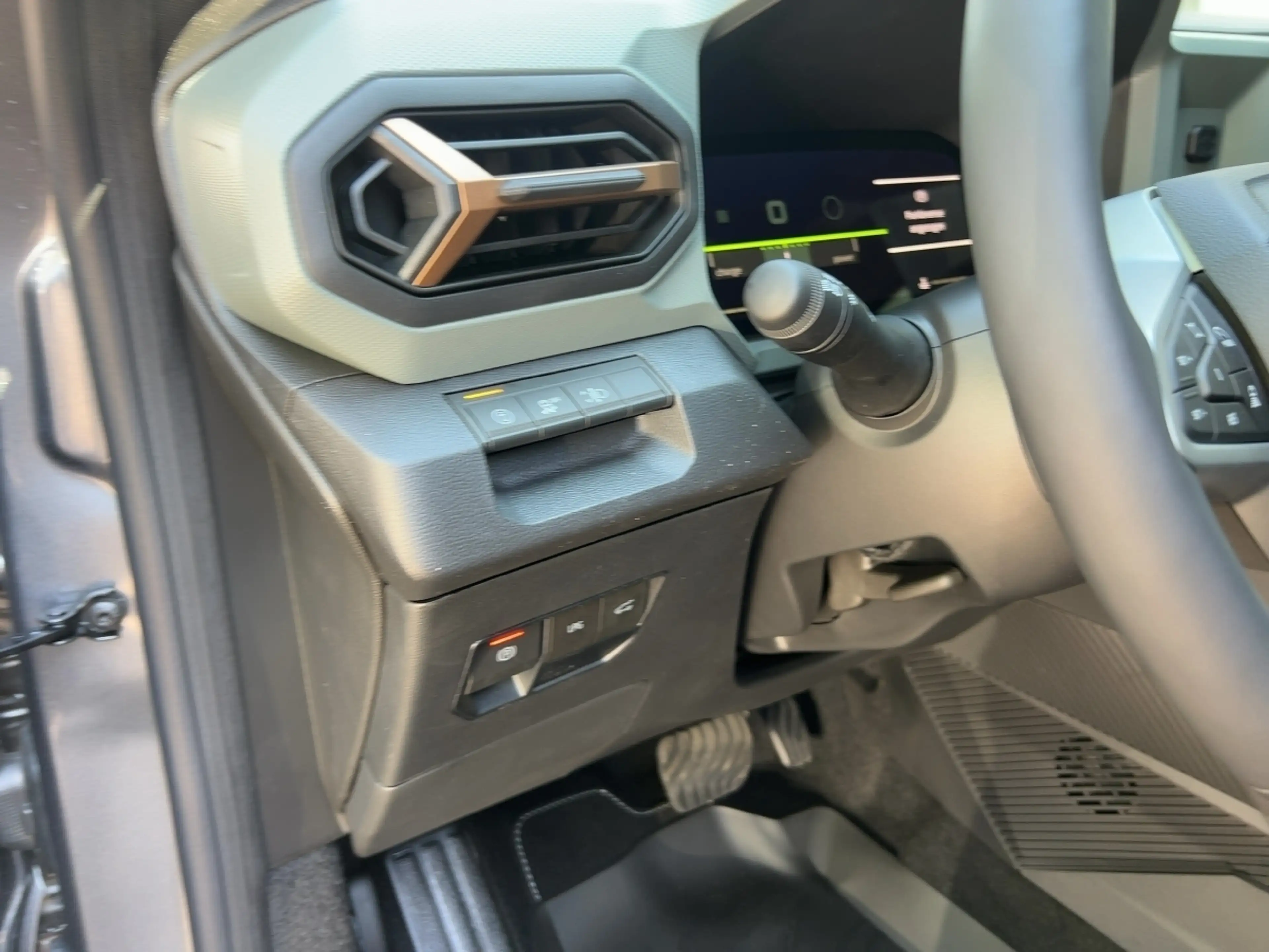 Dacia Bigster Extreme hybrid-G 150 4x4 Rückfahrkamera — photo 13