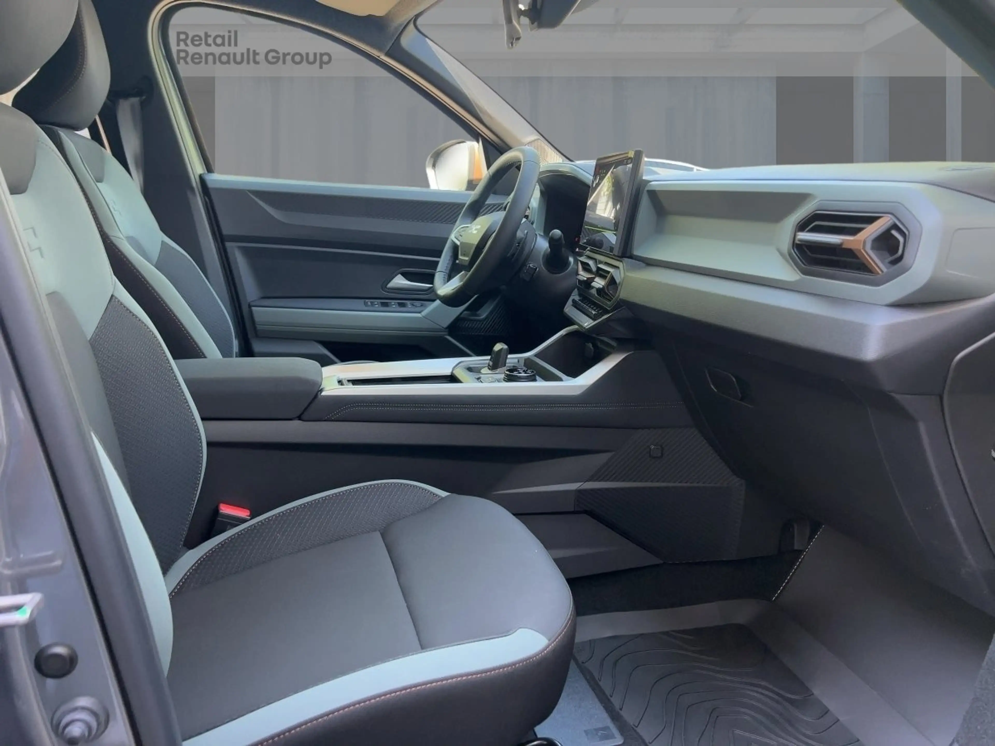 Dacia Bigster Extreme hybrid-G 150 4x4 Rückfahrkamera — photo 8
