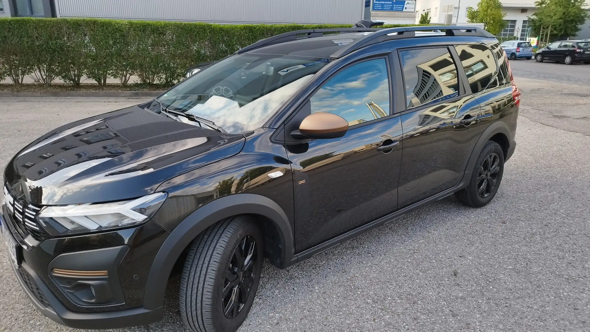 Dacia Jogger Jogger TCe 110 Extreme+ Negru - 1