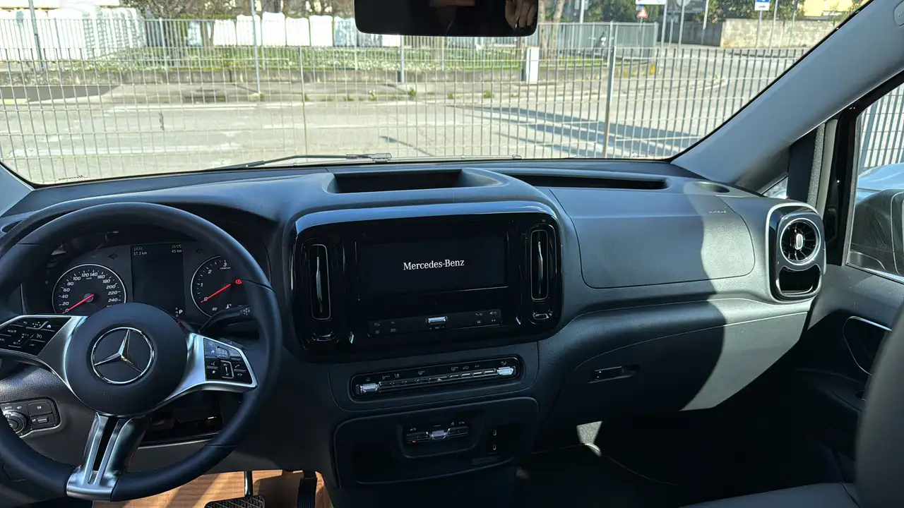 Mercedes-Benz Vito 2026