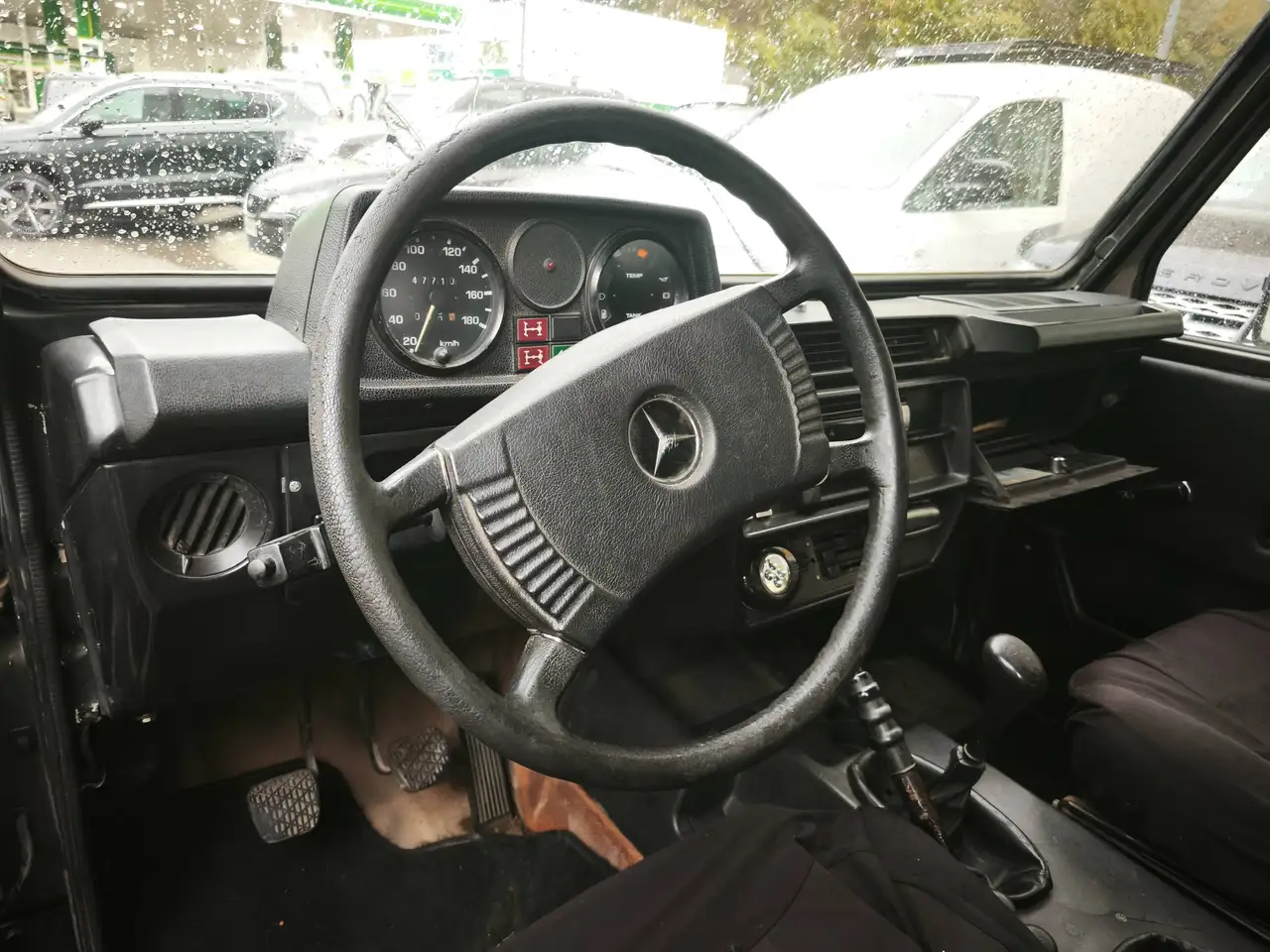 Mercedes-Benz 300 GD, foto 12
