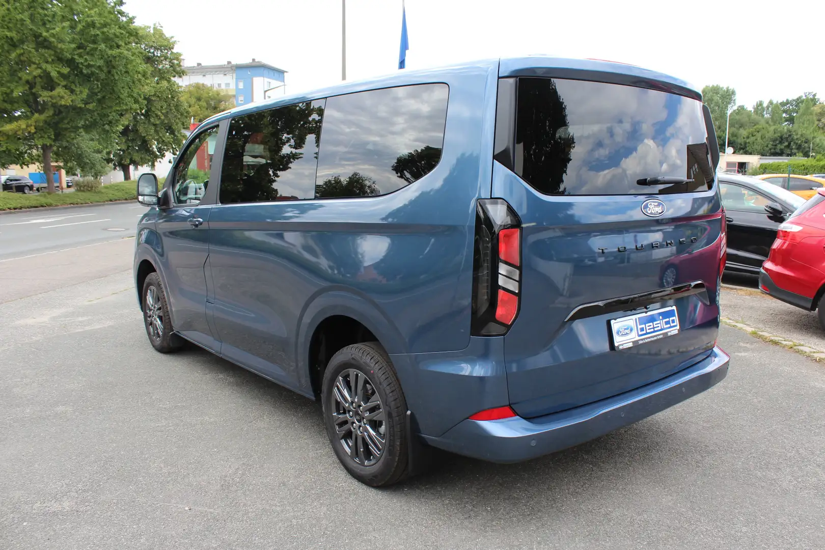 Ford Tourneo Custom 320 L1 Titanium*Neues Modell*B&O*LED*8-Sitze*PDC* Blu/Azzurro - 2