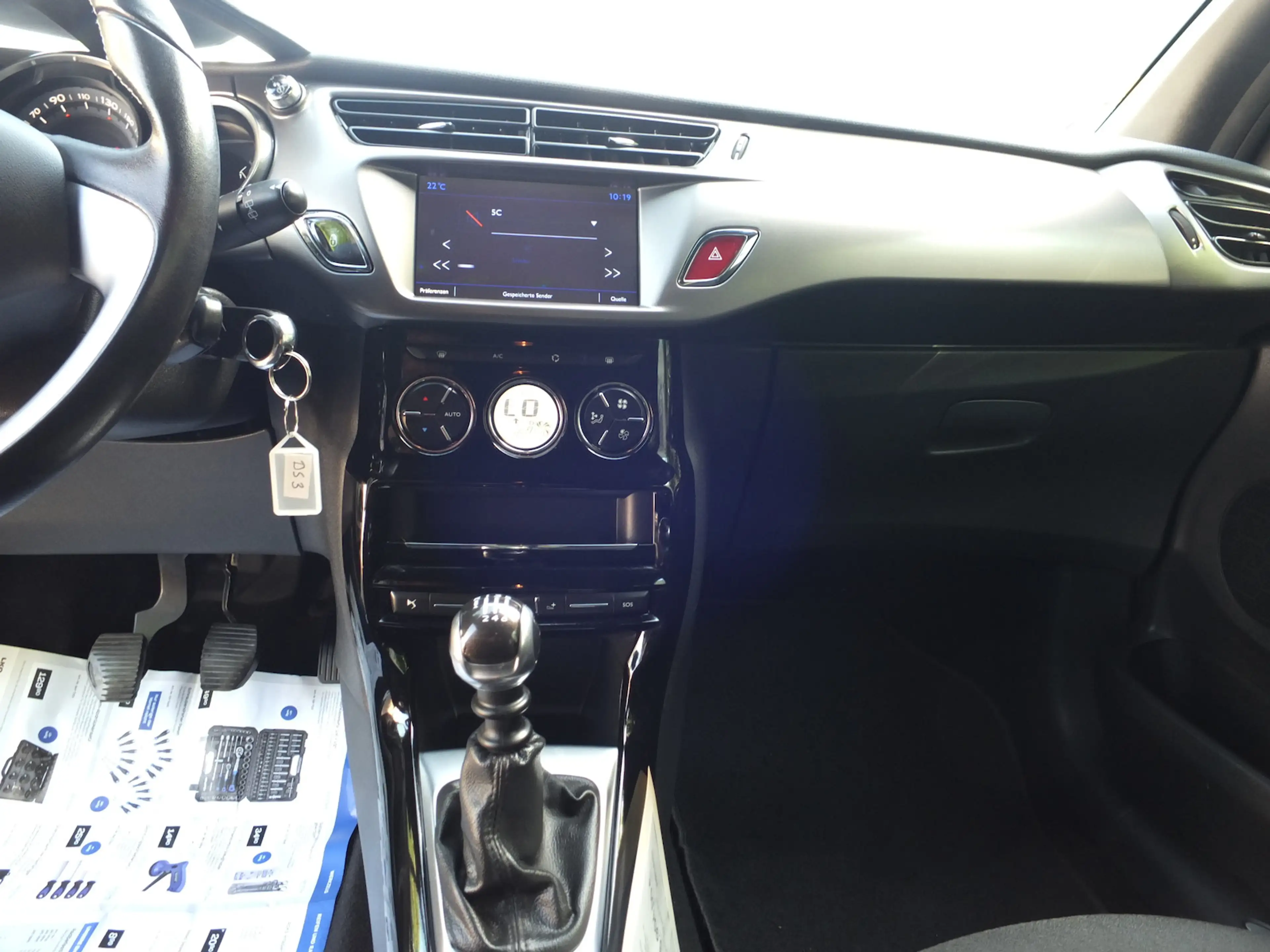 DS Automobiles DS 3 SO CHIC KLIMAAUTOMATIK RÜCKFAHRKAMERA — photo 11