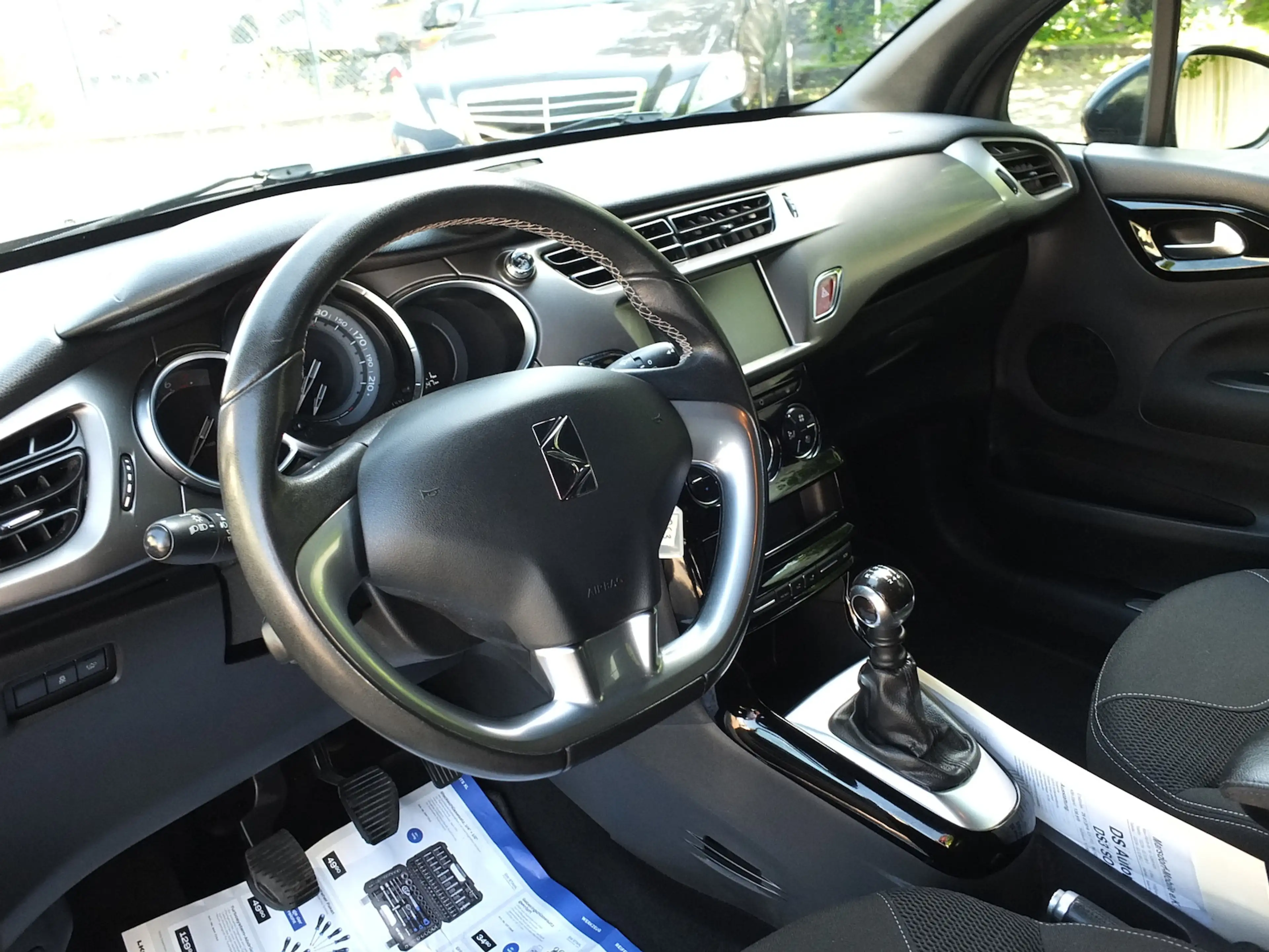 DS Automobiles DS 3 SO CHIC KLIMAAUTOMATIK RÜCKFAHRKAMERA — photo 12