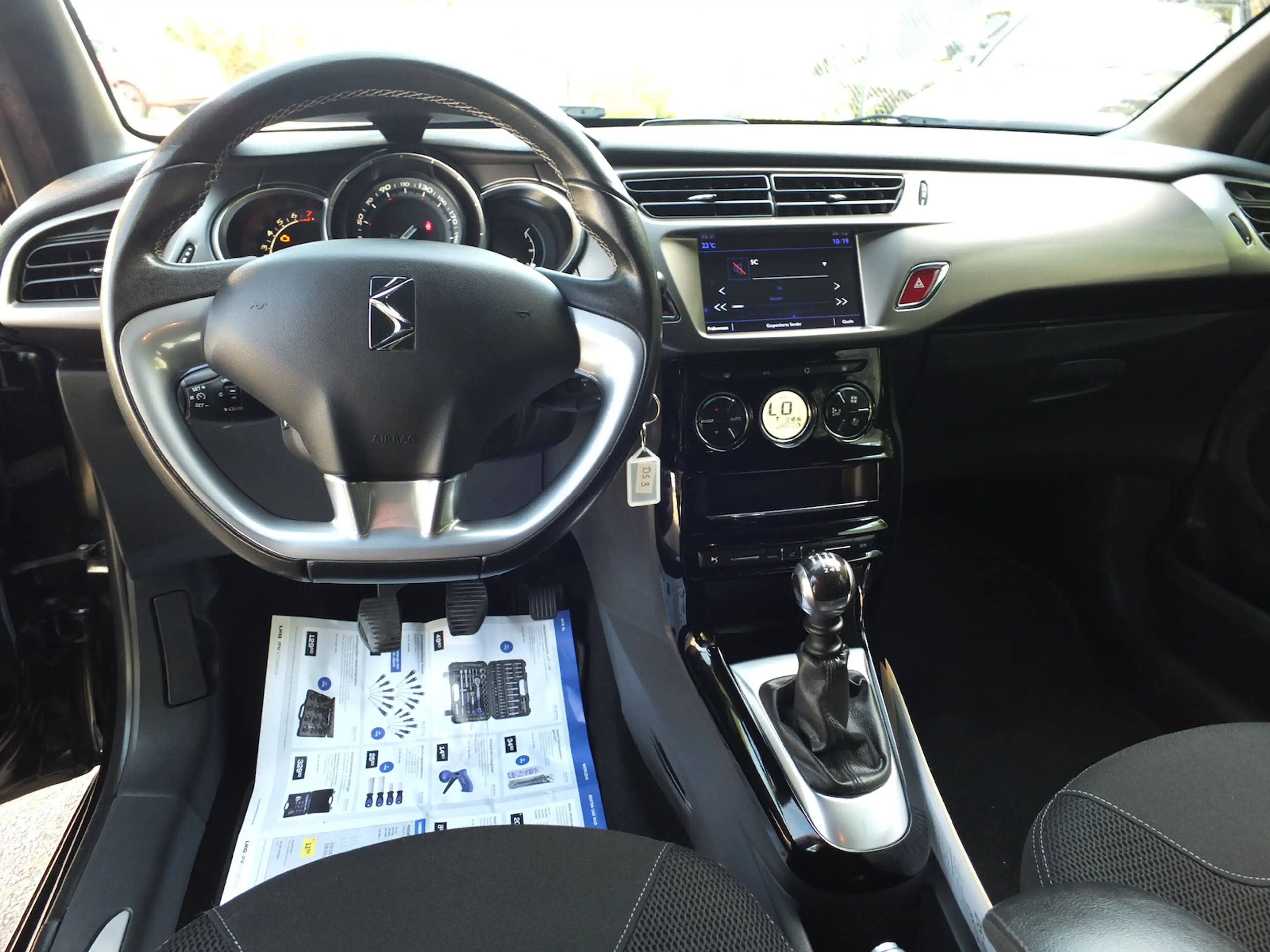 DS Automobiles DS 3 SO CHIC KLIMAAUTOMATIK RÜCKFAHRKAMERA — photo 10