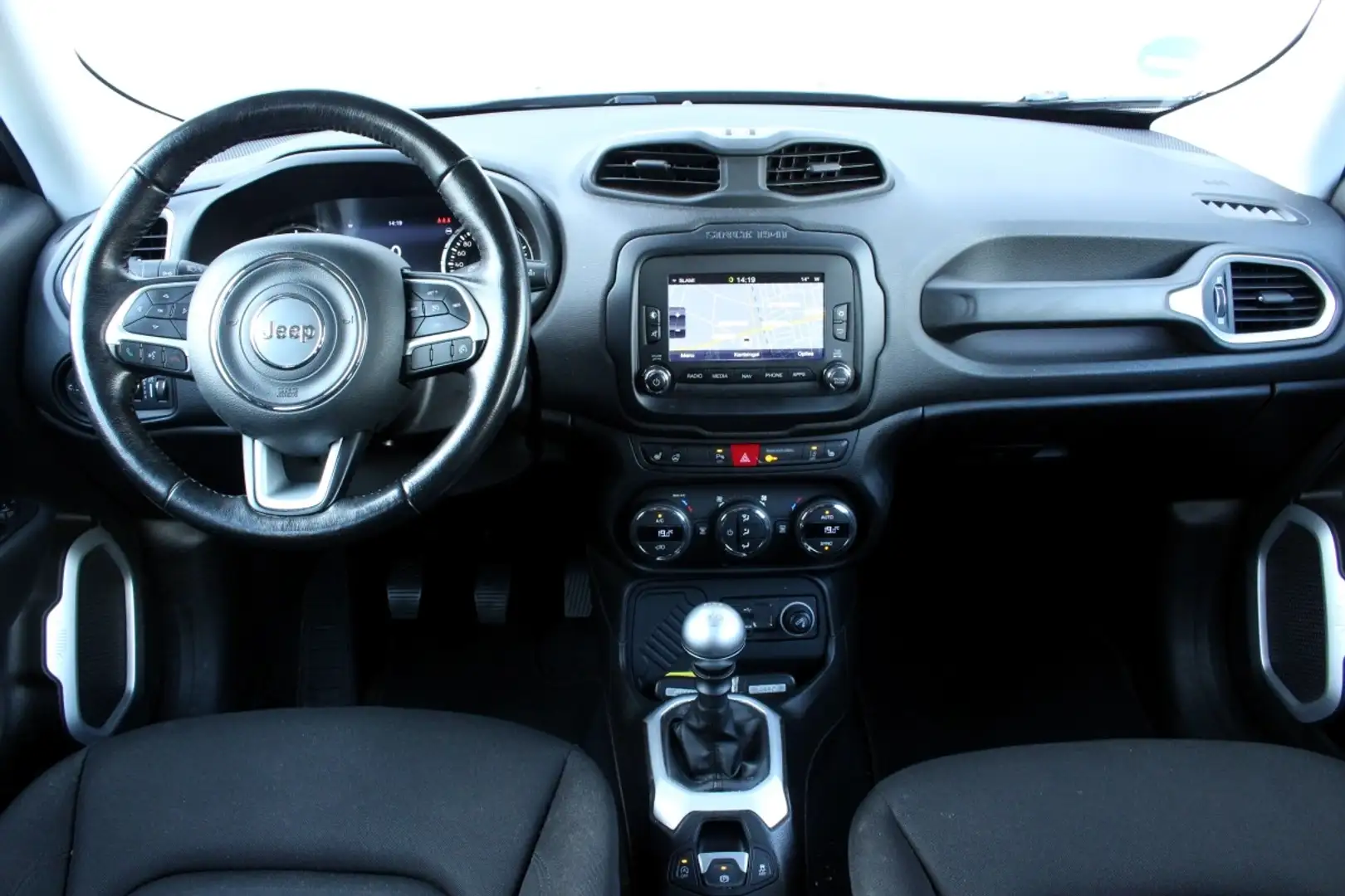 Jeep Renegade 1.4 MultiAir Limited NAV STUUR/STOELVW CRUISE '16 Zwart - 2