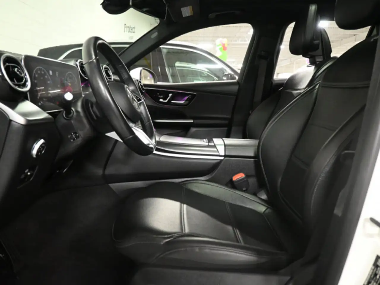 Mercedes-Benz GLC снимка Mercedes-Benz GLC