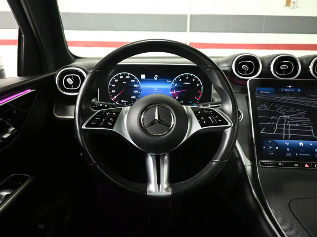 Mercedes-Benz GLC снимка Mercedes-Benz GLC