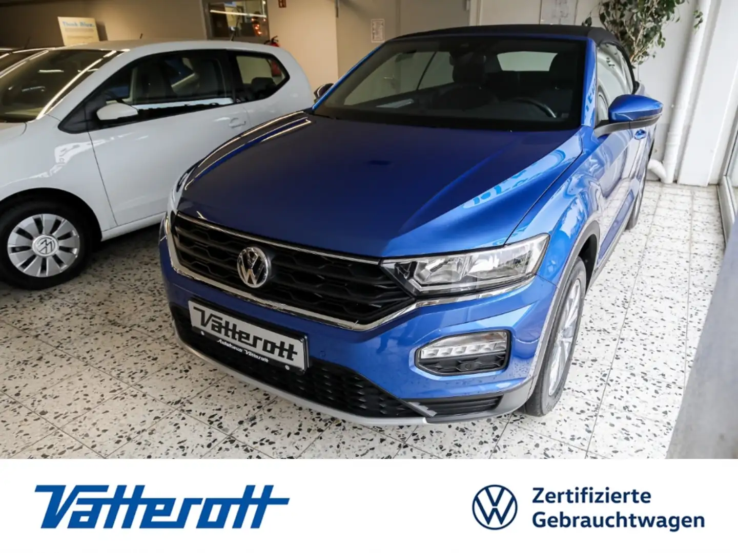 Volkswagen T-Roc Cabriolet 1.0 TSI Style NAVI PDC SHZ Blauw - 1