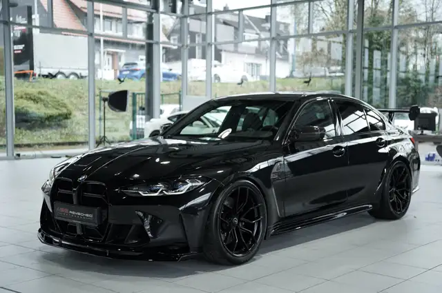 BMW M3 view 4