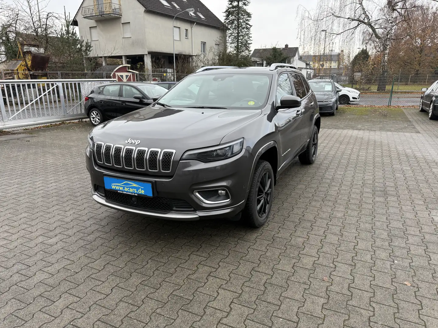 Jeep Cherokee Overland 4WD Navi LED Kamera Temp PDC SHA TWA Alu1 Gris - 1