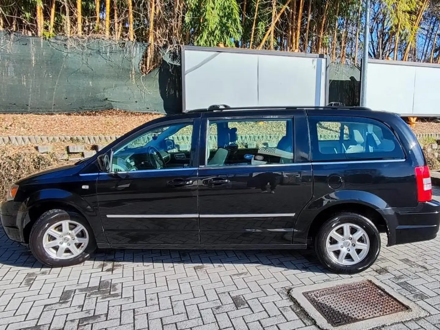 Chrysler Grand Voyager Grand Voyager 2.8 crd Limited auto dpf Nero - 2
