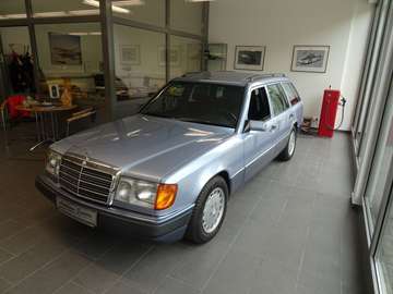 230TE W124 Jahreswagenzustand
