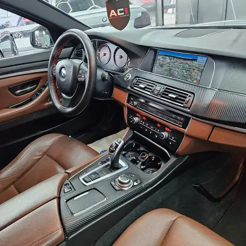 BMW 5 Series view 15
